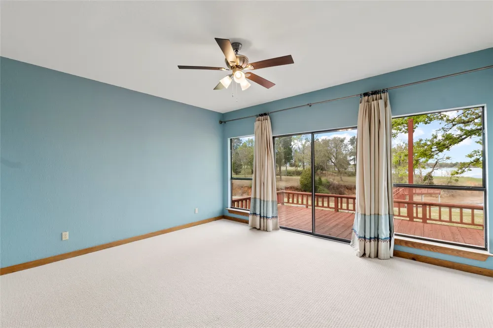 5459 Woodland Shores Drive Log Cabin, TX 75148