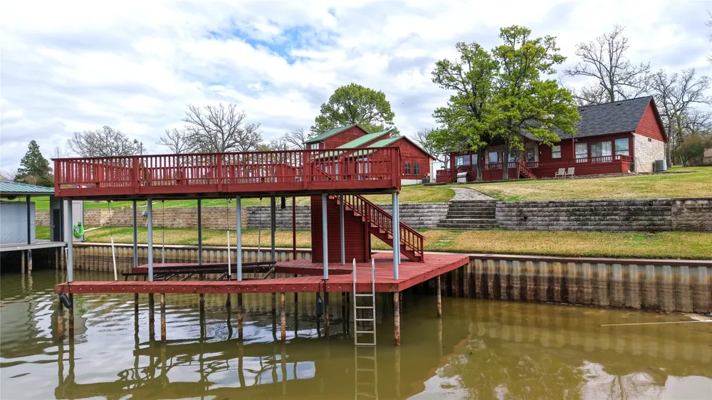 5459 Woodland Shores Drive Log Cabin, TX 75148