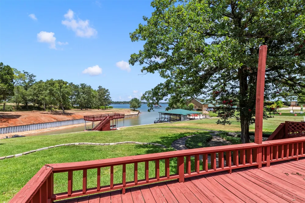 5459 Woodland Shores Drive Log Cabin, TX 75148