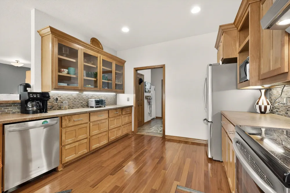 185 Silver Lakes Drive Sunset, TX 76270