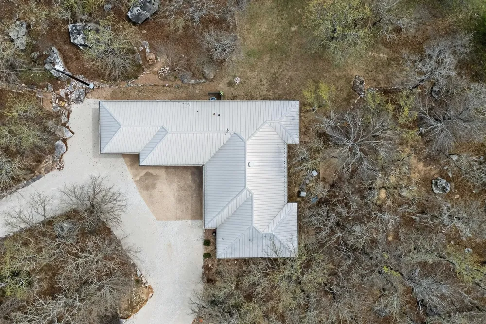 185 Silver Lakes Drive Sunset, TX 76270