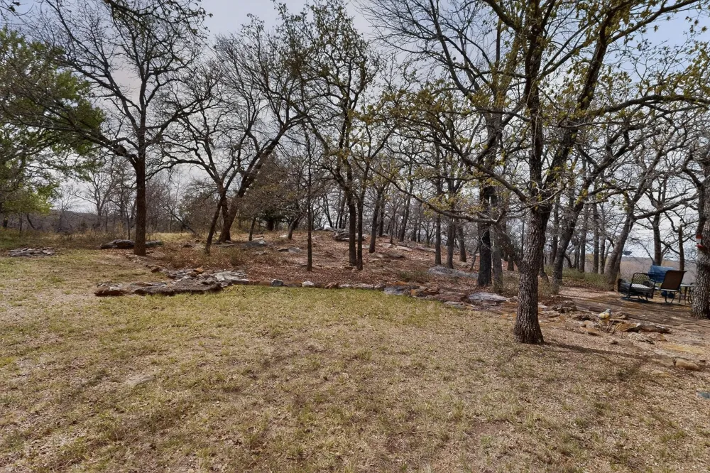 185 Silver Lakes Drive Sunset, TX 76270