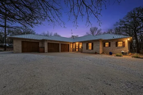 185 Silver Lakes Drive