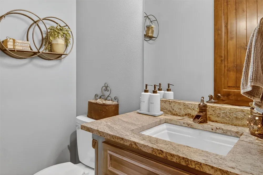 181 County Road 1505 Alba, TX 75410