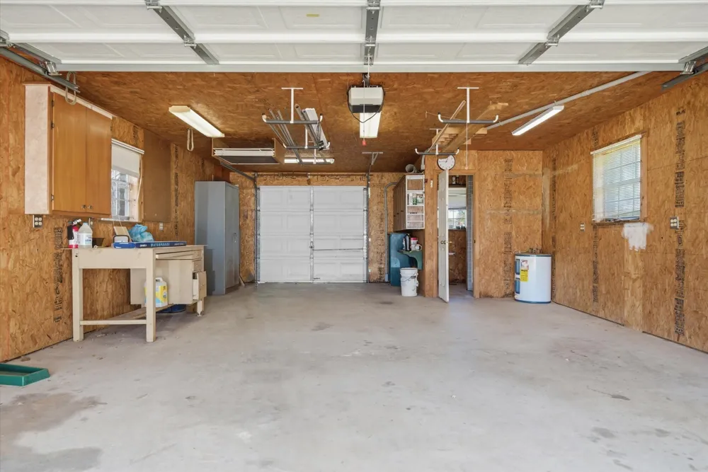 2146 VZ County Road 2205 Canton, TX 75103