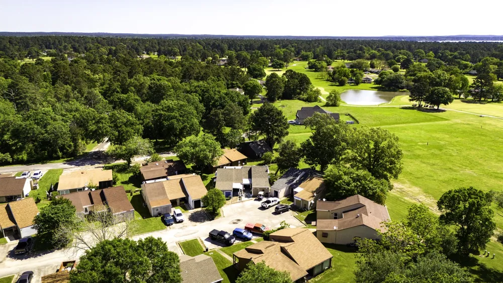 17 Townhouse Lane Trinity, TX 75862