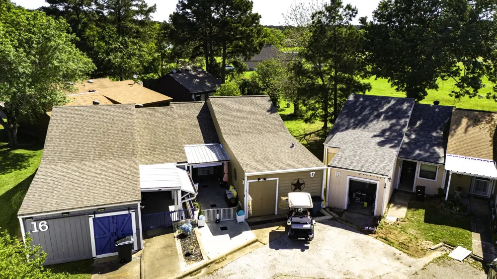17 Townhouse Lane Trinity, TX 75862