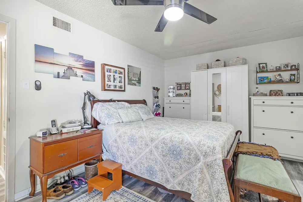 17 Townhouse Lane Trinity, TX 75862