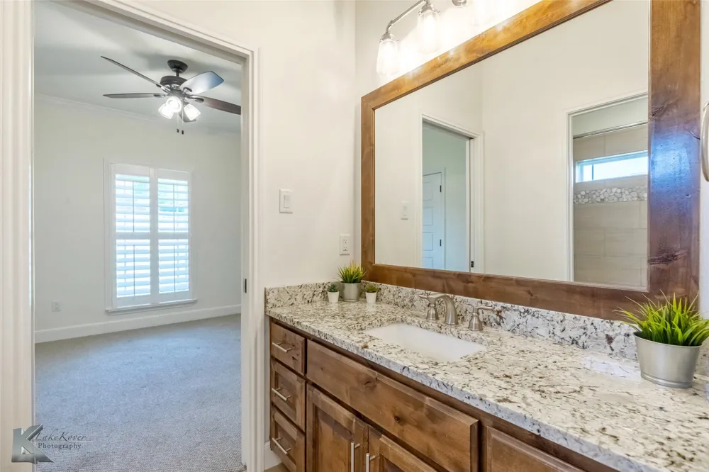 112 Thomas Court Tuscola, TX 79562