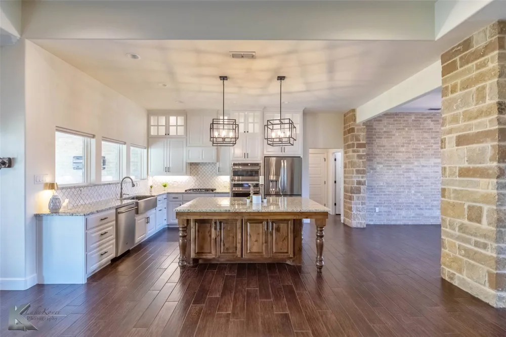 112 Thomas Court Tuscola, TX 79562