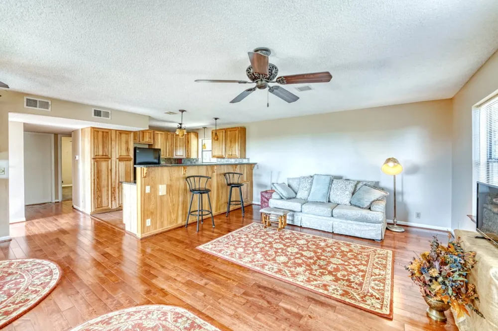 19818 Colina Drive Lago Vista, TX 78645