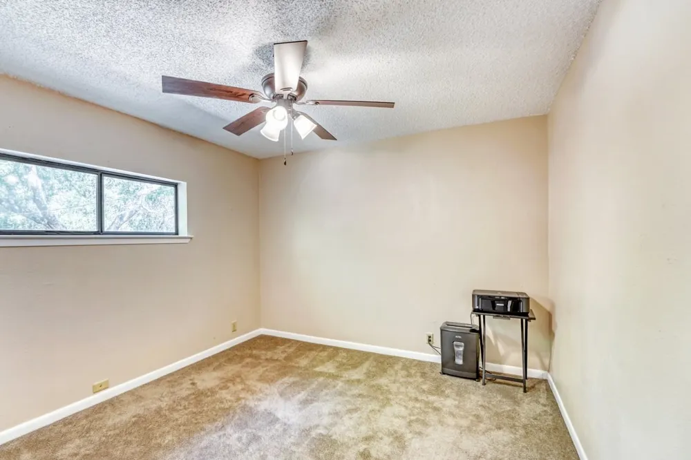 19818 Colina Drive Lago Vista, TX 78645