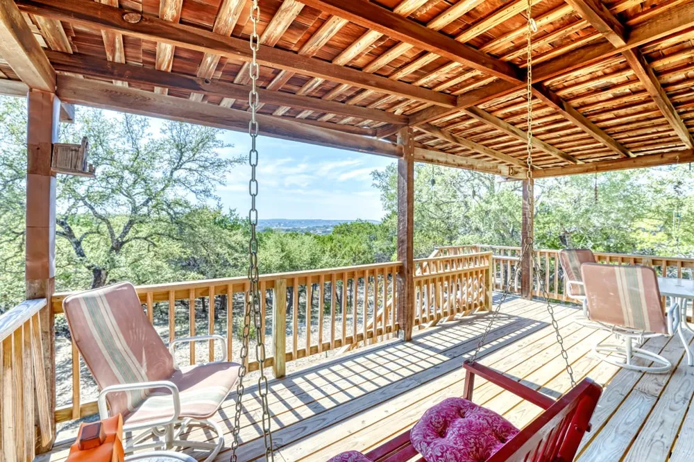 19818 Colina Drive Lago Vista, TX 78645