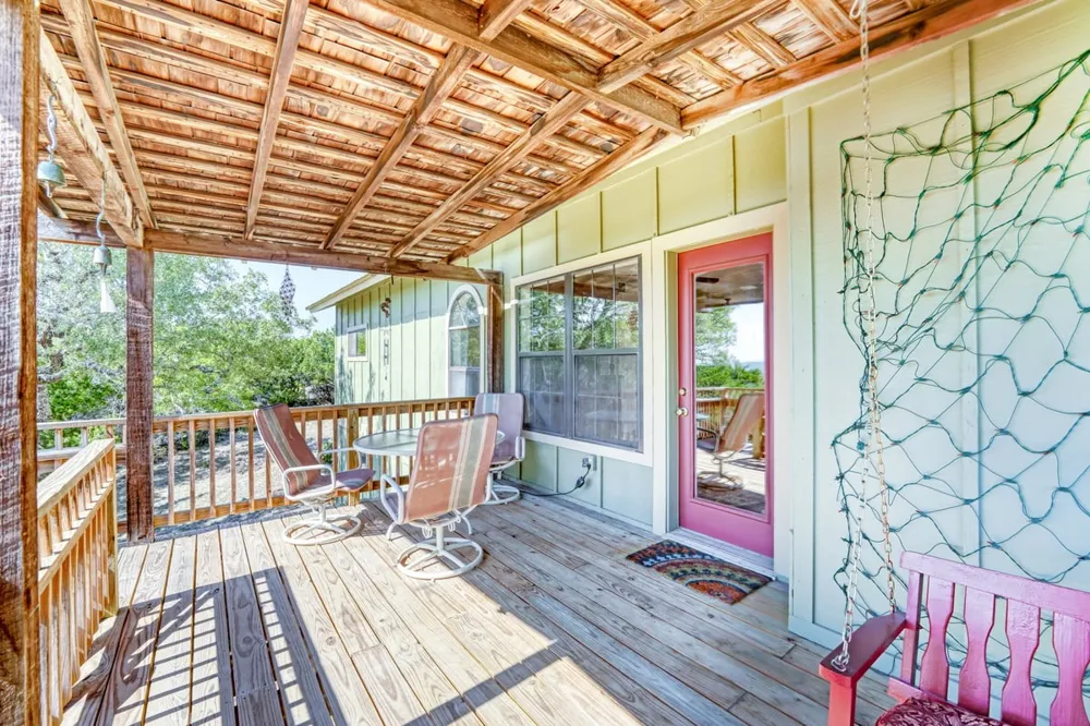 19818 Colina Drive Lago Vista, TX 78645