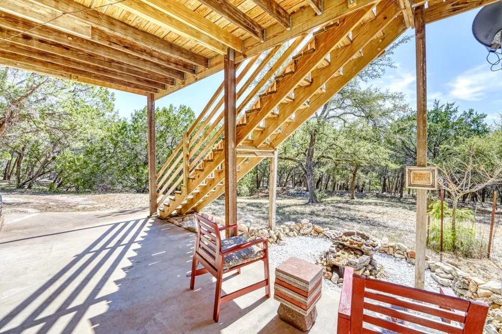 19818 Colina Drive Lago Vista, TX 78645