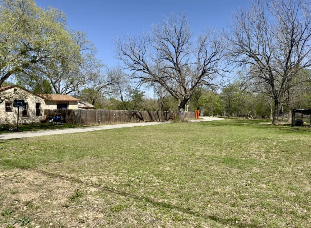 600 Sabine Street Lockhart, TX 78644