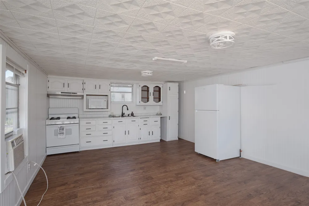 14 W Post Oak Avenue Rogers, TX 76569