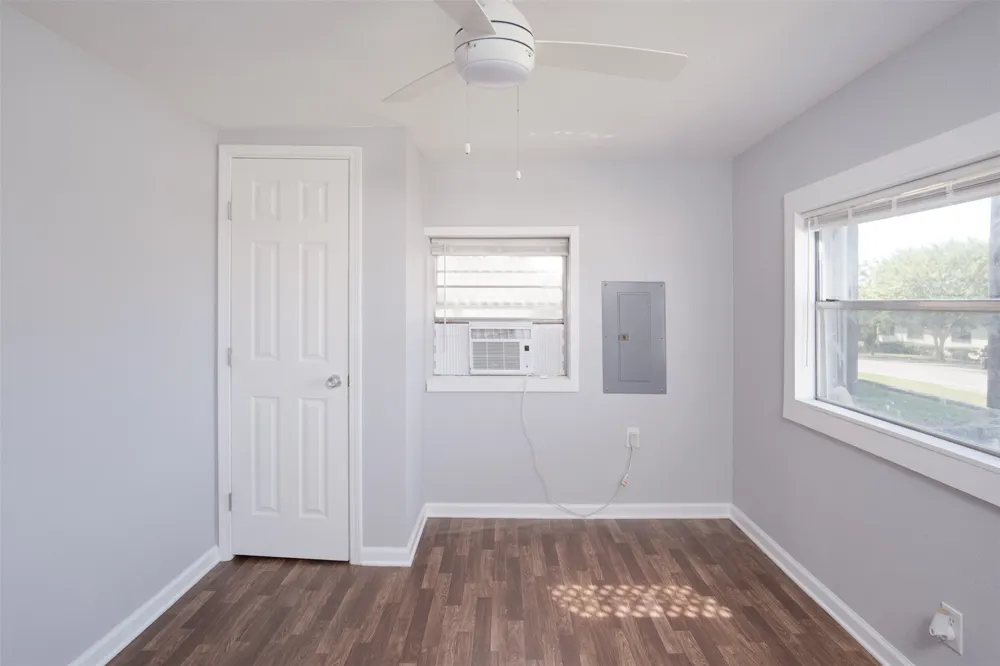 14 W Post Oak Avenue Rogers, TX 76569