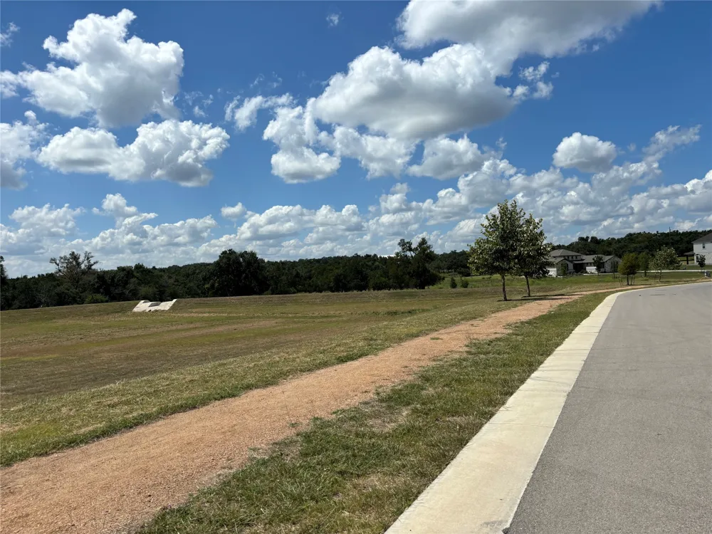 132 Yellow Bell Run Dripping Springs, TX 78620
