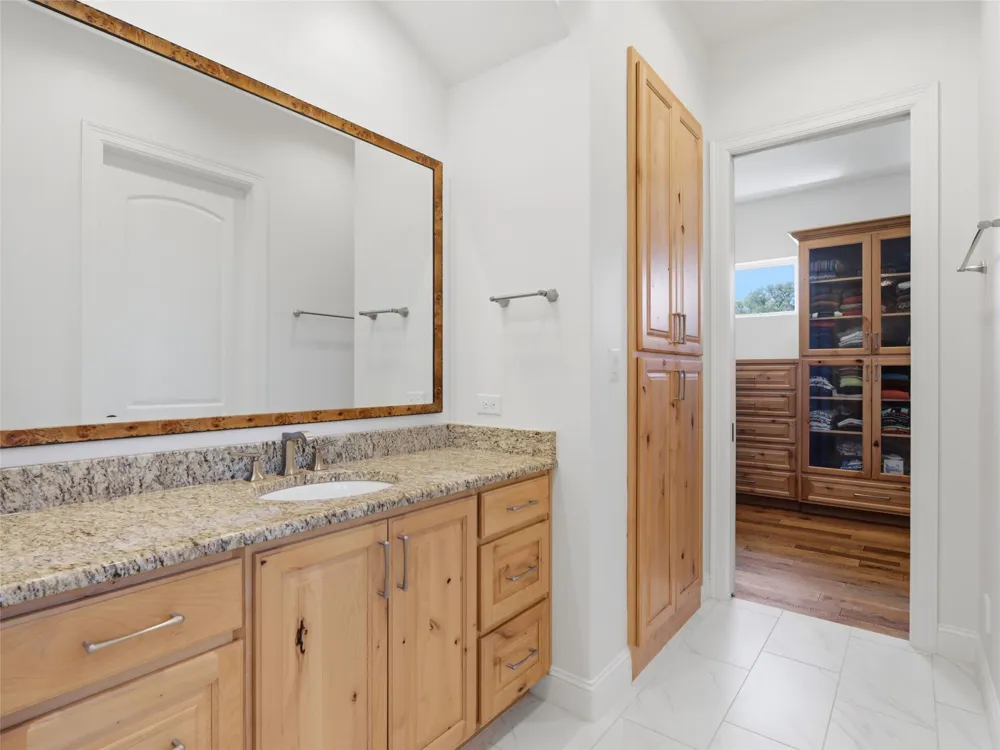 2144 Senora Ridge Canyon Lake, TX 78133