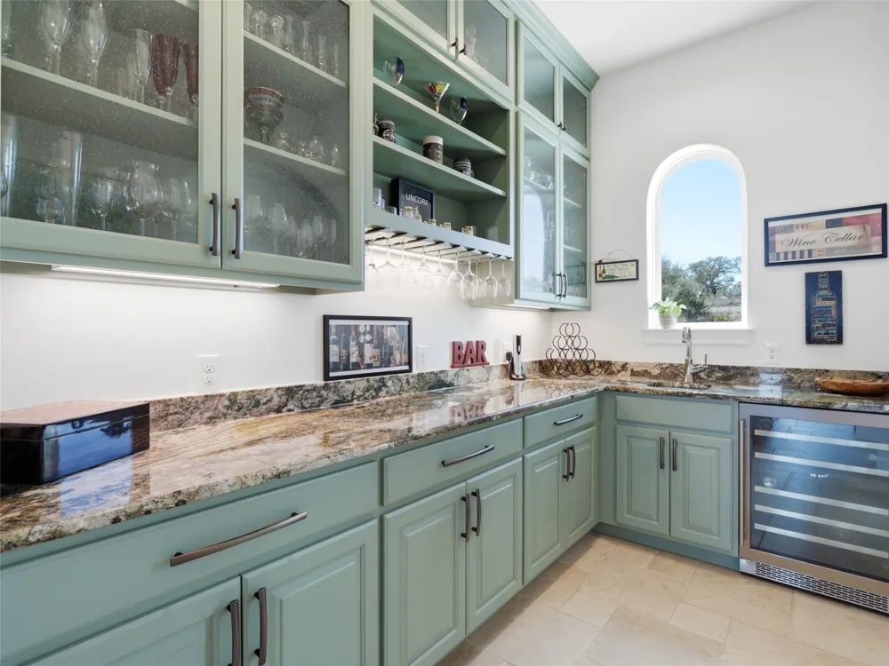2144 Senora Ridge Canyon Lake, TX 78133