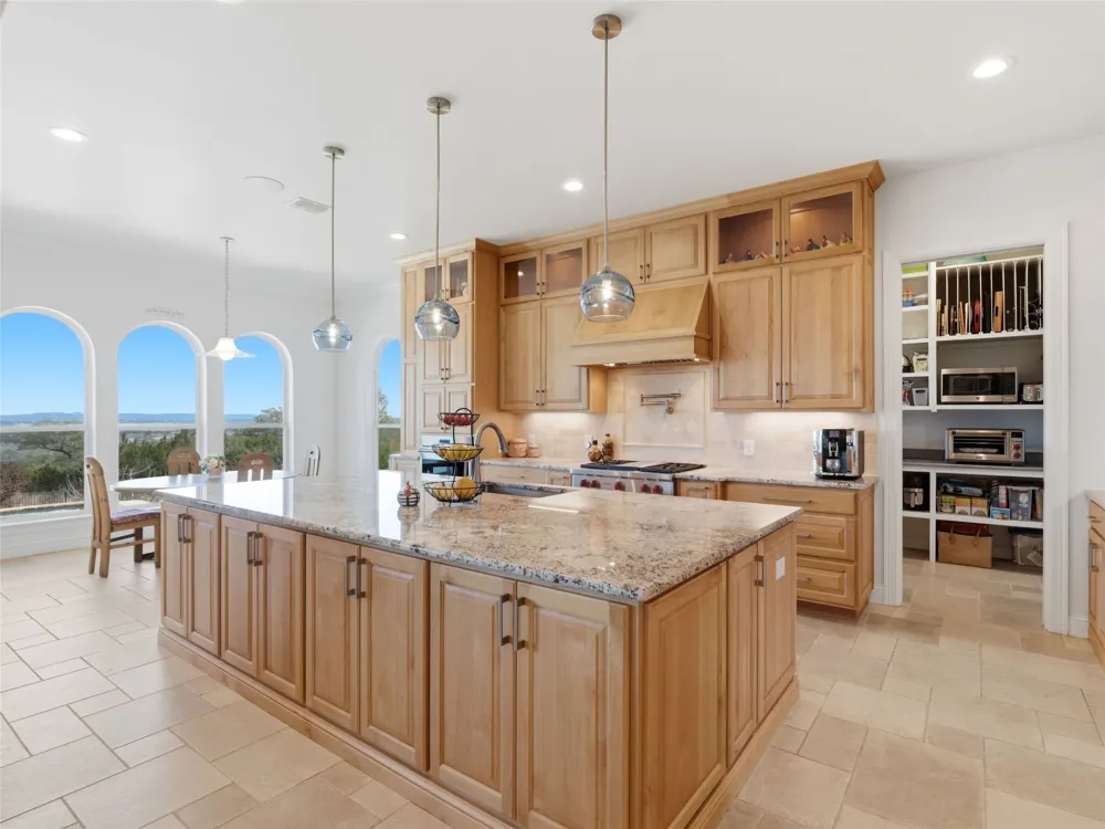 2144 Senora Ridge Canyon Lake, TX 78133