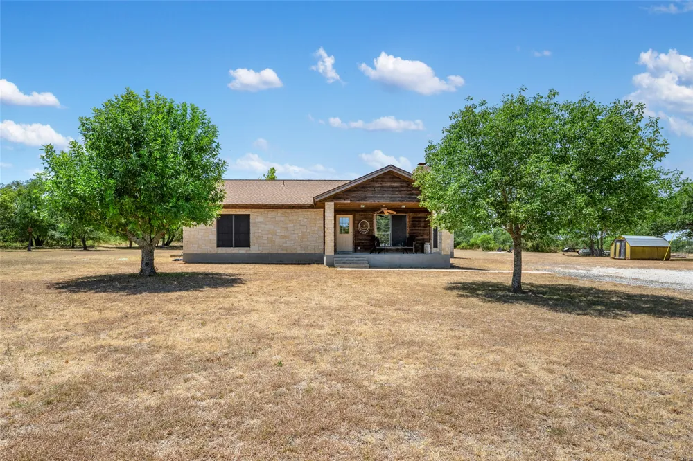 120 Craigen Road Liberty Hill, TX 78642