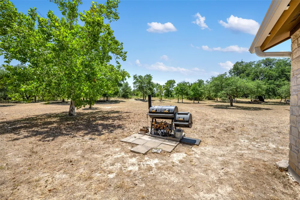 120 Craigen Road Liberty Hill, TX 78642
