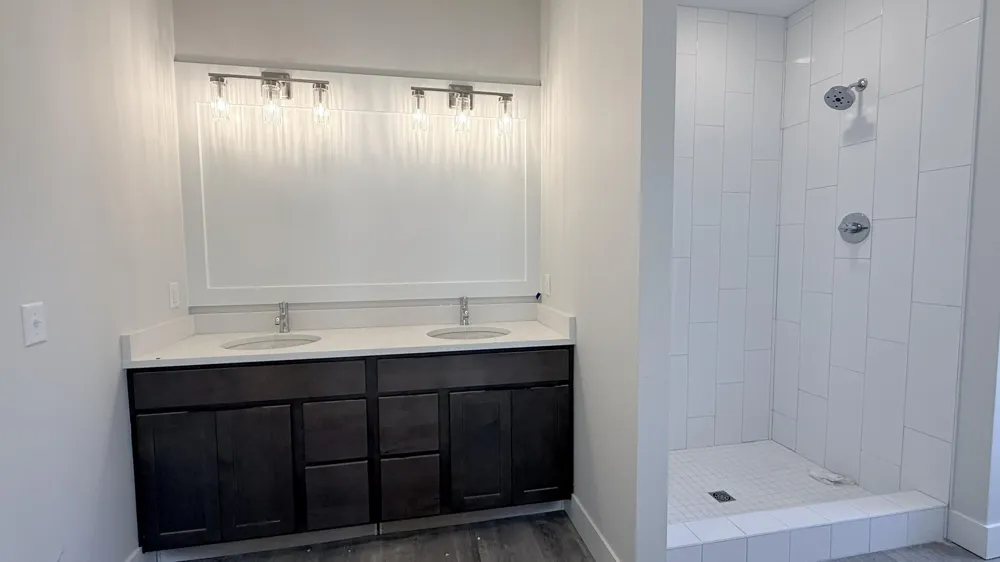 312 Edison Court #28 Muskegon City, MI 49440