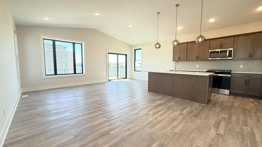 312 Edison Court #28 Muskegon City, MI 49440