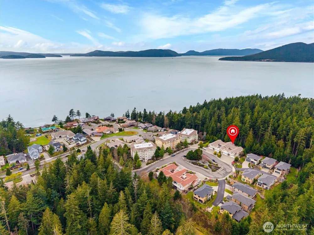 2307 Sundown Court Anacortes, WA 98221