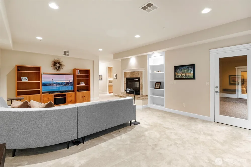 2307 Sundown Court Anacortes, WA 98221