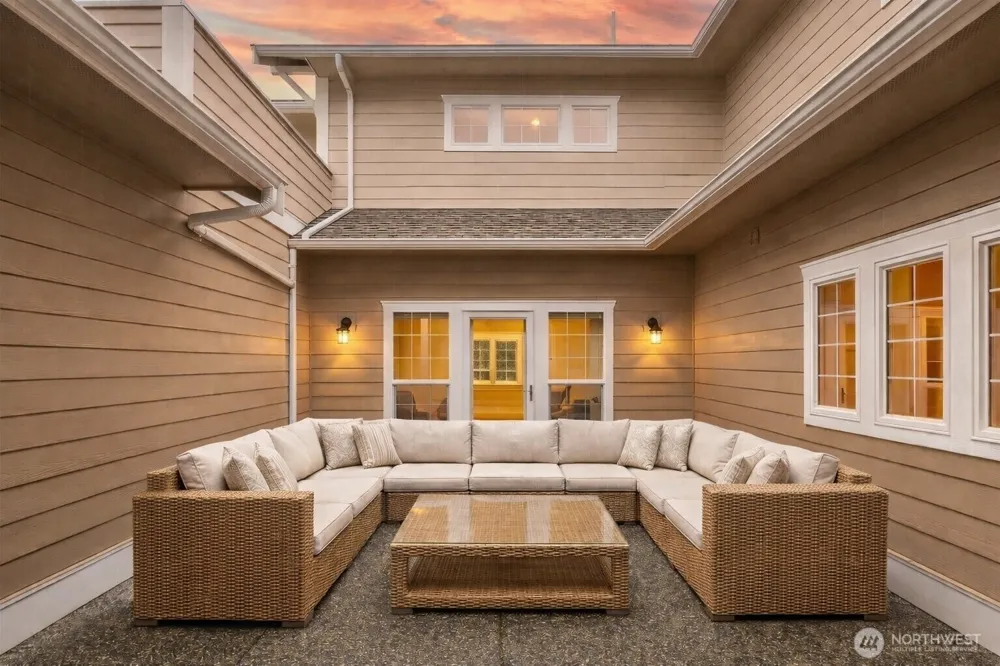 2307 Sundown Court Anacortes, WA 98221