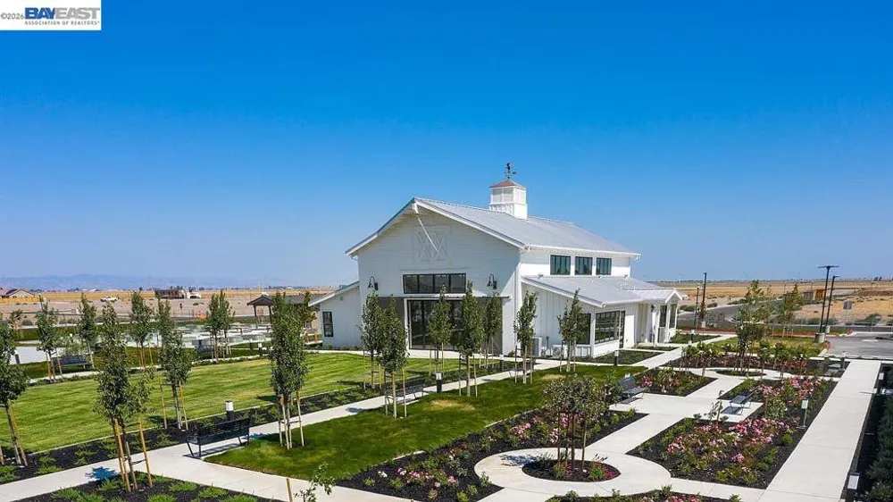 2055 Stars Dr Rio Vista, CA 94571