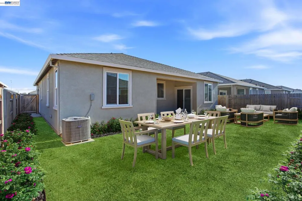 2055 Stars Dr Rio Vista, CA 94571