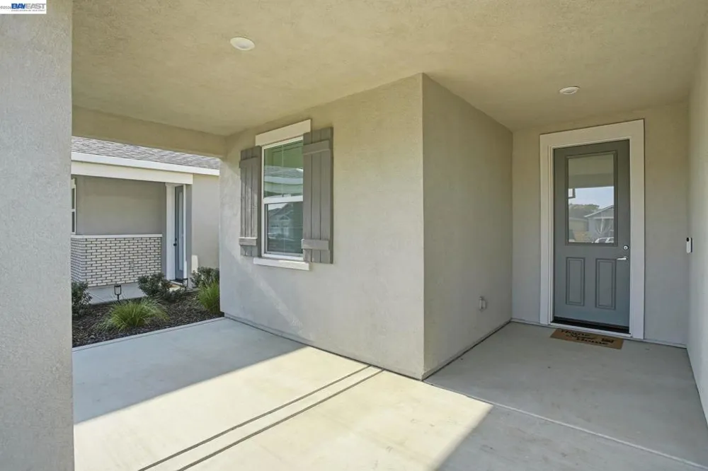 2055 Stars Dr Rio Vista, CA 94571