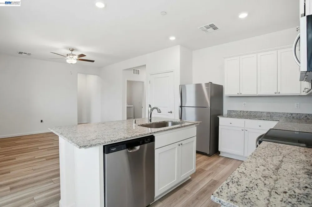 2055 Stars Dr Rio Vista, CA 94571