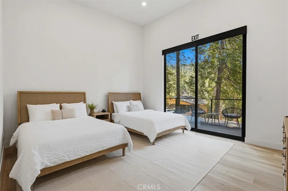 7175 Yosemite Park Yosemite, CA 95389