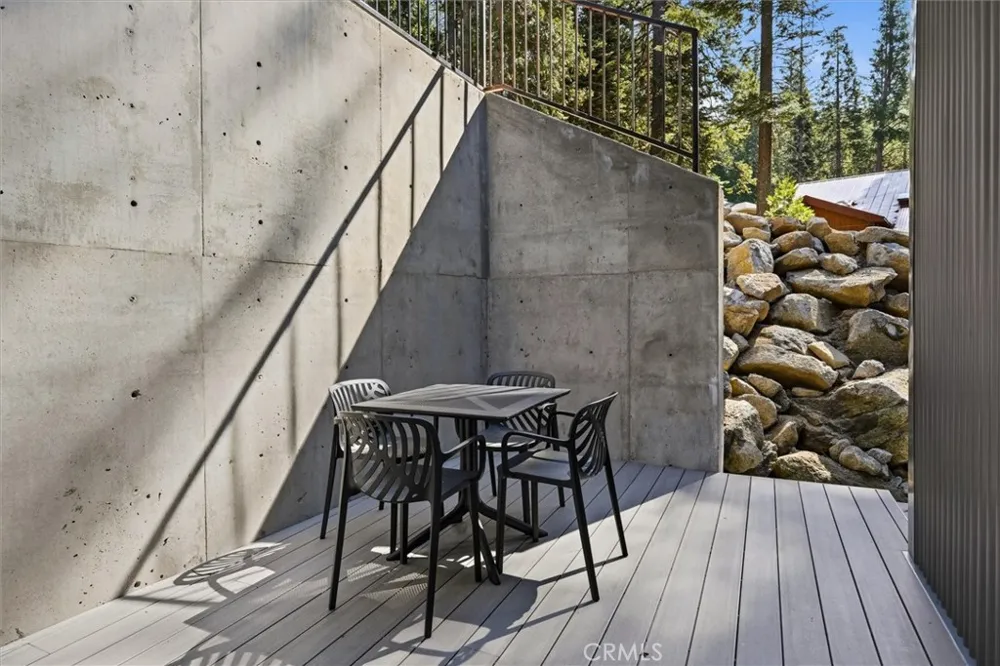 7175 Yosemite Park Yosemite, CA 95389