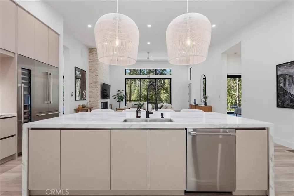 7175 Yosemite Park Yosemite, CA 95389