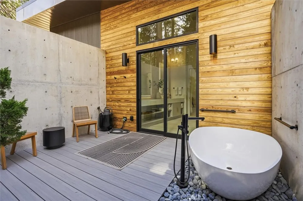 7175 Yosemite Park Yosemite, CA 95389