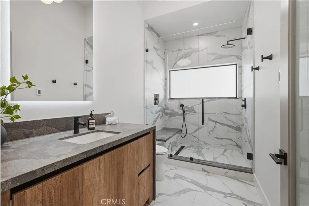 7175 Yosemite Park Yosemite, CA 95389