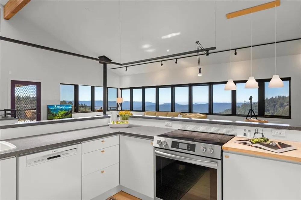 12336 Indian Rock Way Los Gatos, CA 95033