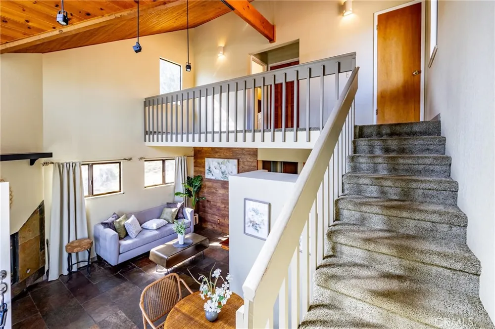 1935 Spencer Street Cambria, CA 93428