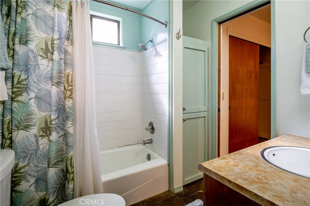 1935 Spencer Street Cambria, CA 93428