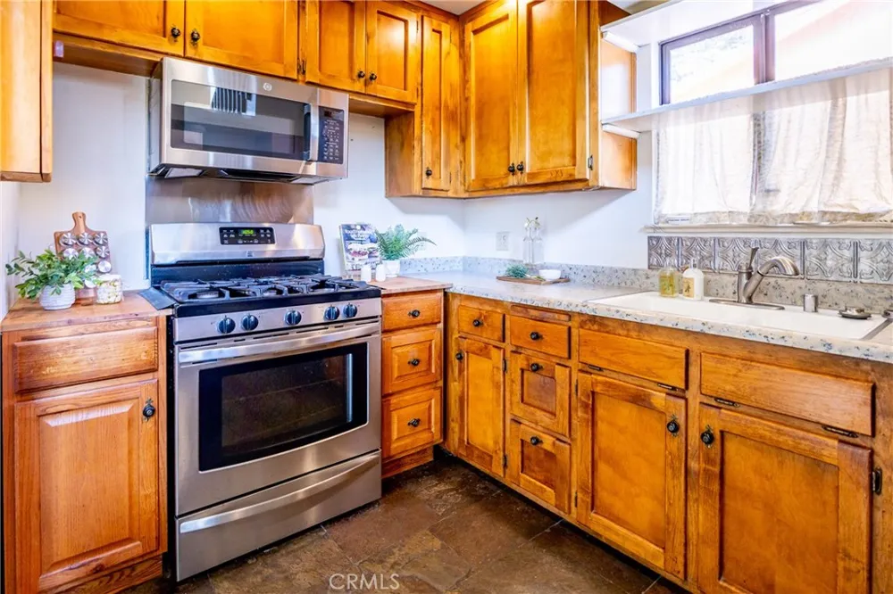 1935 Spencer Street Cambria, CA 93428