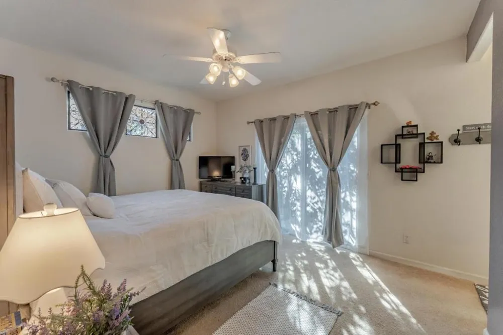 2919 Las Flores Circle Los Banos, CA 93635