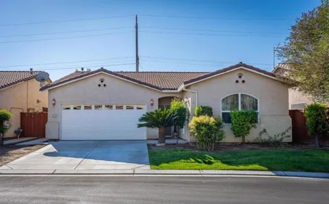 2919 Las Flores Circle