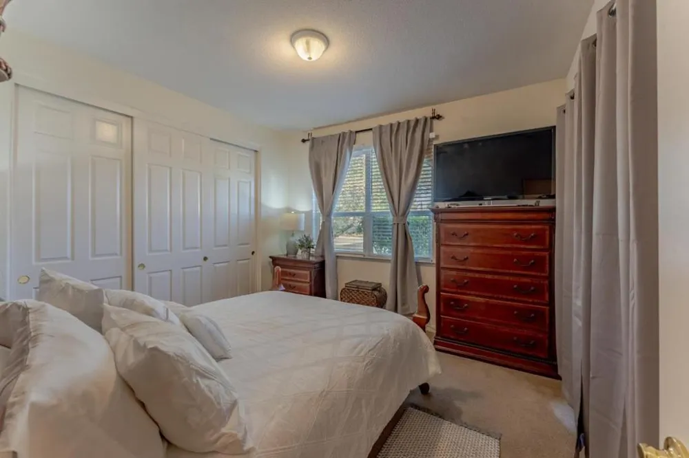 2919 Las Flores Circle Los Banos, CA 93635