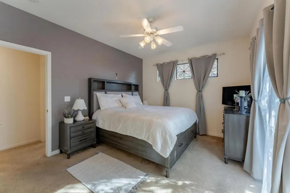 2919 Las Flores Circle Los Banos, CA 93635